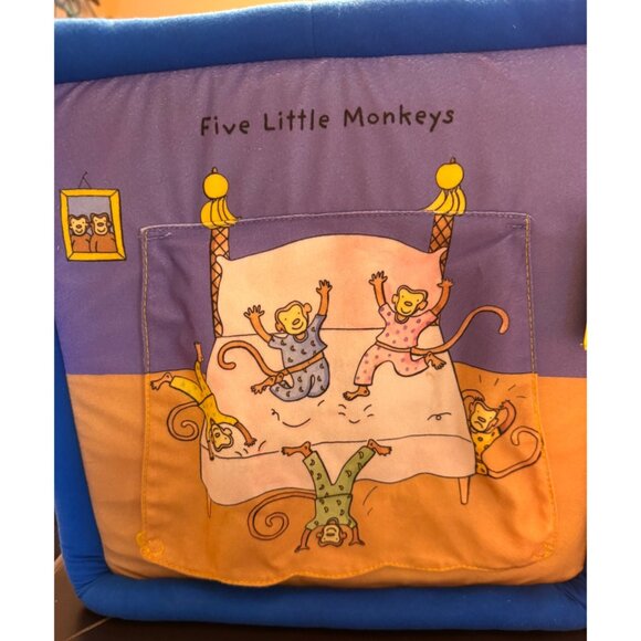 Small World Toys Together Tunes Interactive Musical Sensory Cube - Picture 8 of 11